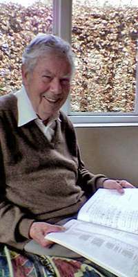 Hugh McGregor Ross, English computer scientist and theologian., dies at age 97